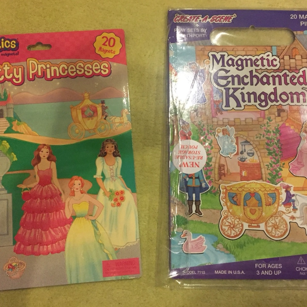 Magnetic Enchanted Kingdom Playset
